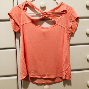 Coral decorative tee